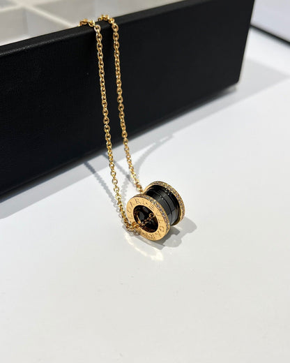 [AuraEcho Jewelry]ZERO 1 BLACK CERAMIC DIAMOND PINK GOLD NECKLACE